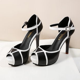 Peep Toe  Monochrome high heels