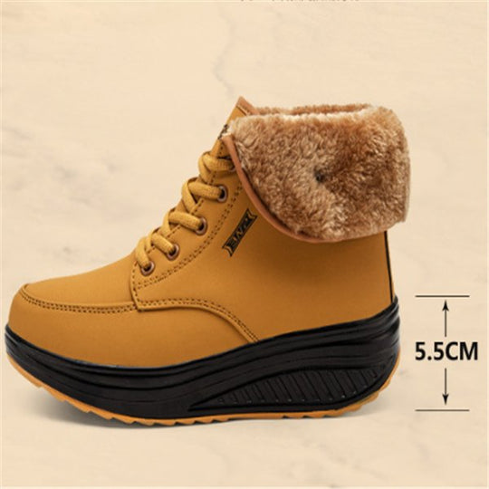 Wedge snow boots